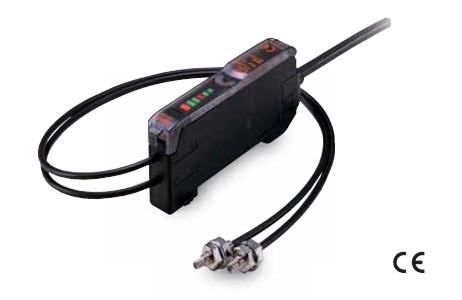 �������wBragg��ł��������俹늴Ÿɔ_��늽^�����ܣ����g��裬�w�eС���͂�ݔ�p�ģ���Ă�ݔ�������y�������V���ȃ��c���ڽY�������O�y���ѵõ��ˏV���đ��á�Ŀǰ�����w���м��g�İlչ��׃��Խ��Խ���죬���w���м��g�đ������S���I��õ��ˏV���đ��á�